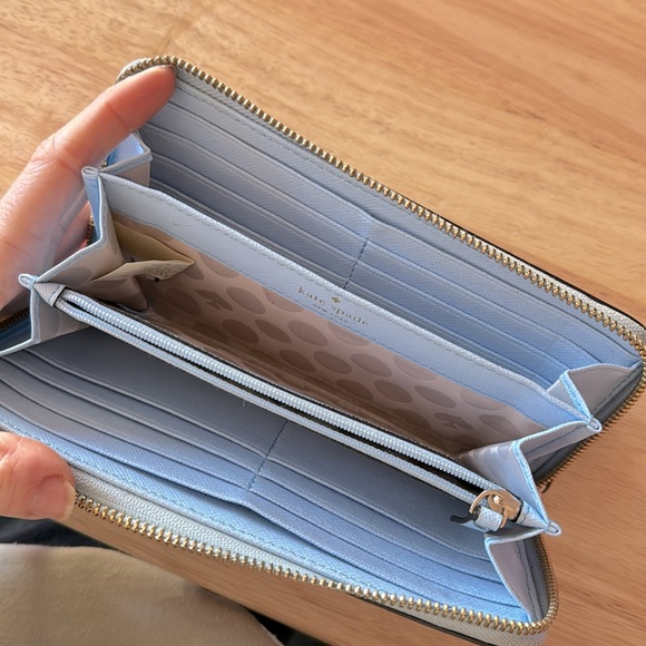 Kate Spade Wallet - Picture 3 of 3